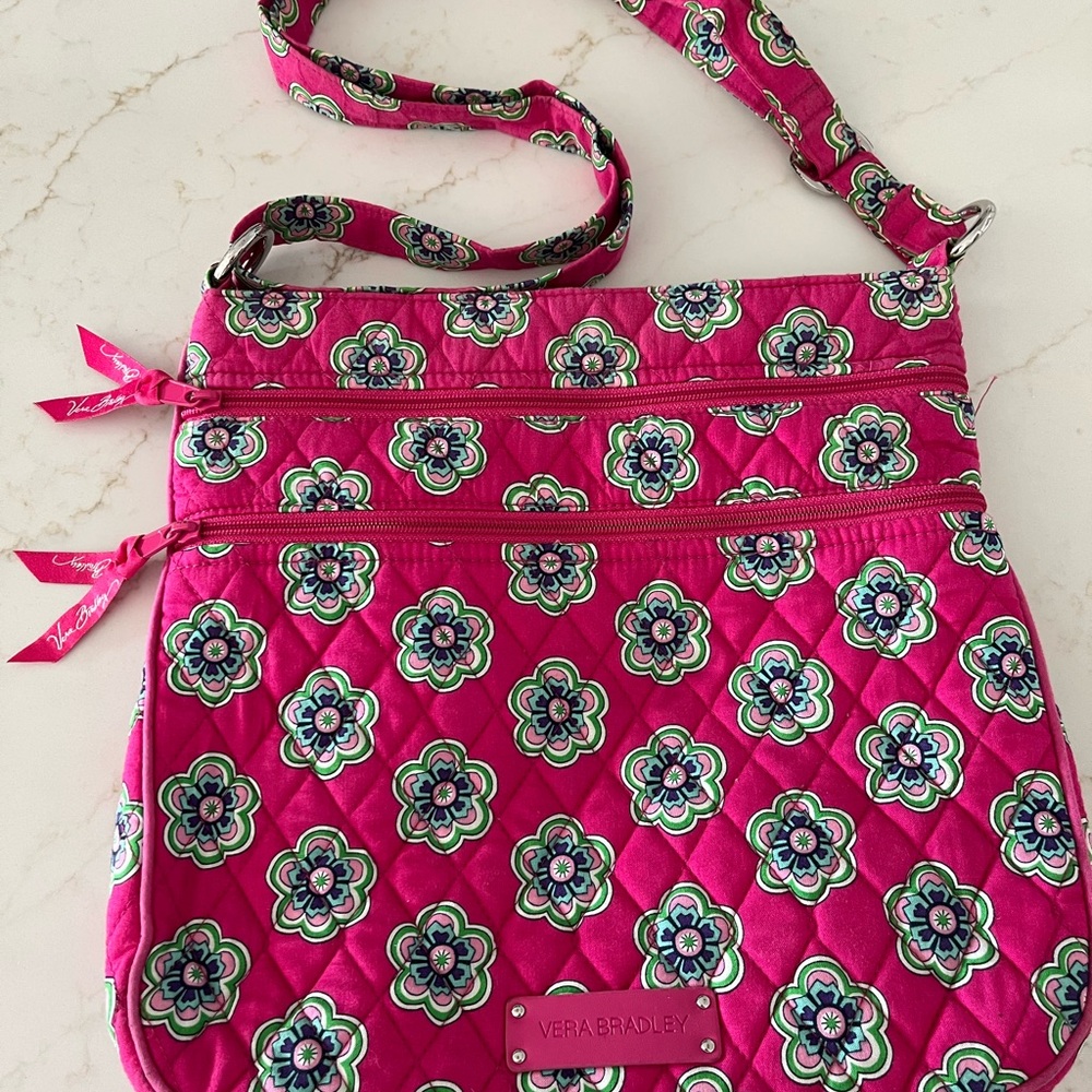 VERA BRADLEY BAG